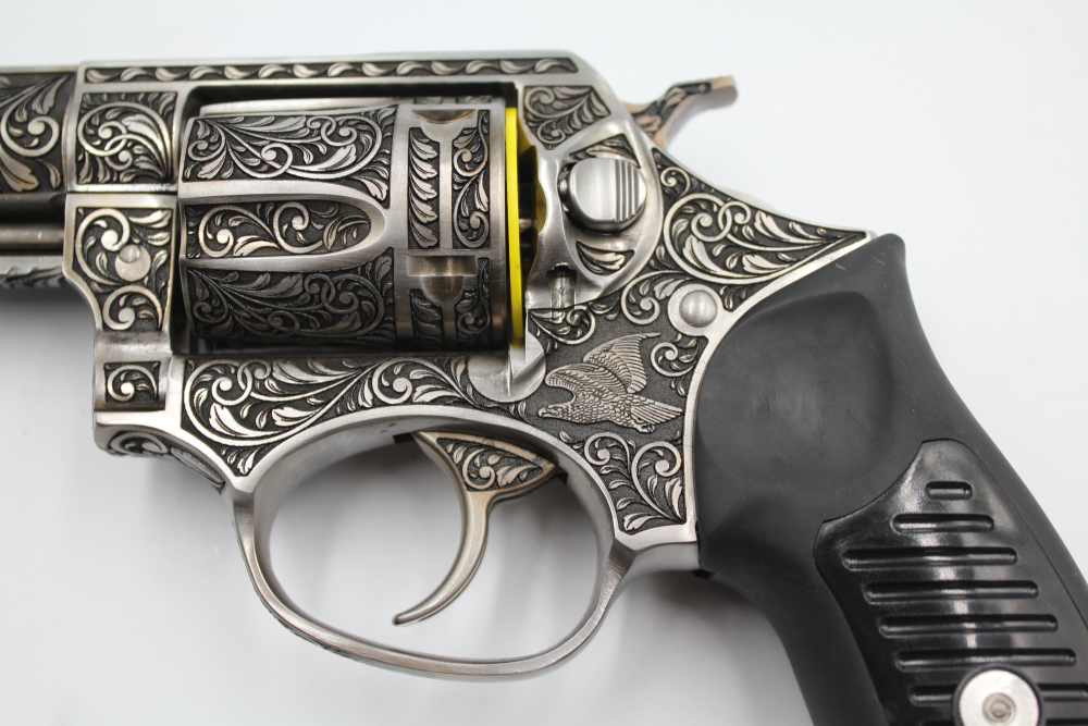 NEW! Ruger sp101 .38sp Custom scroll engraving -img-3