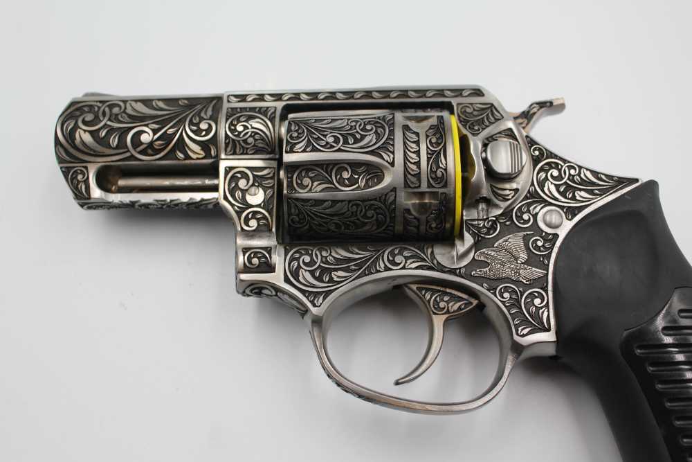 NEW! Ruger sp101 .38sp Custom scroll engraving -img-4