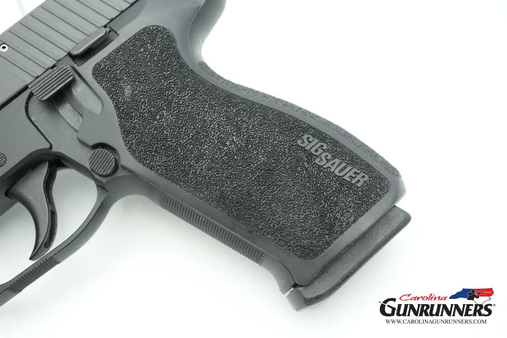 SIG Sauer P220 Elite Semi-Auto Pistol .45 ACP 4.4" Barrel Four Mags-img-11