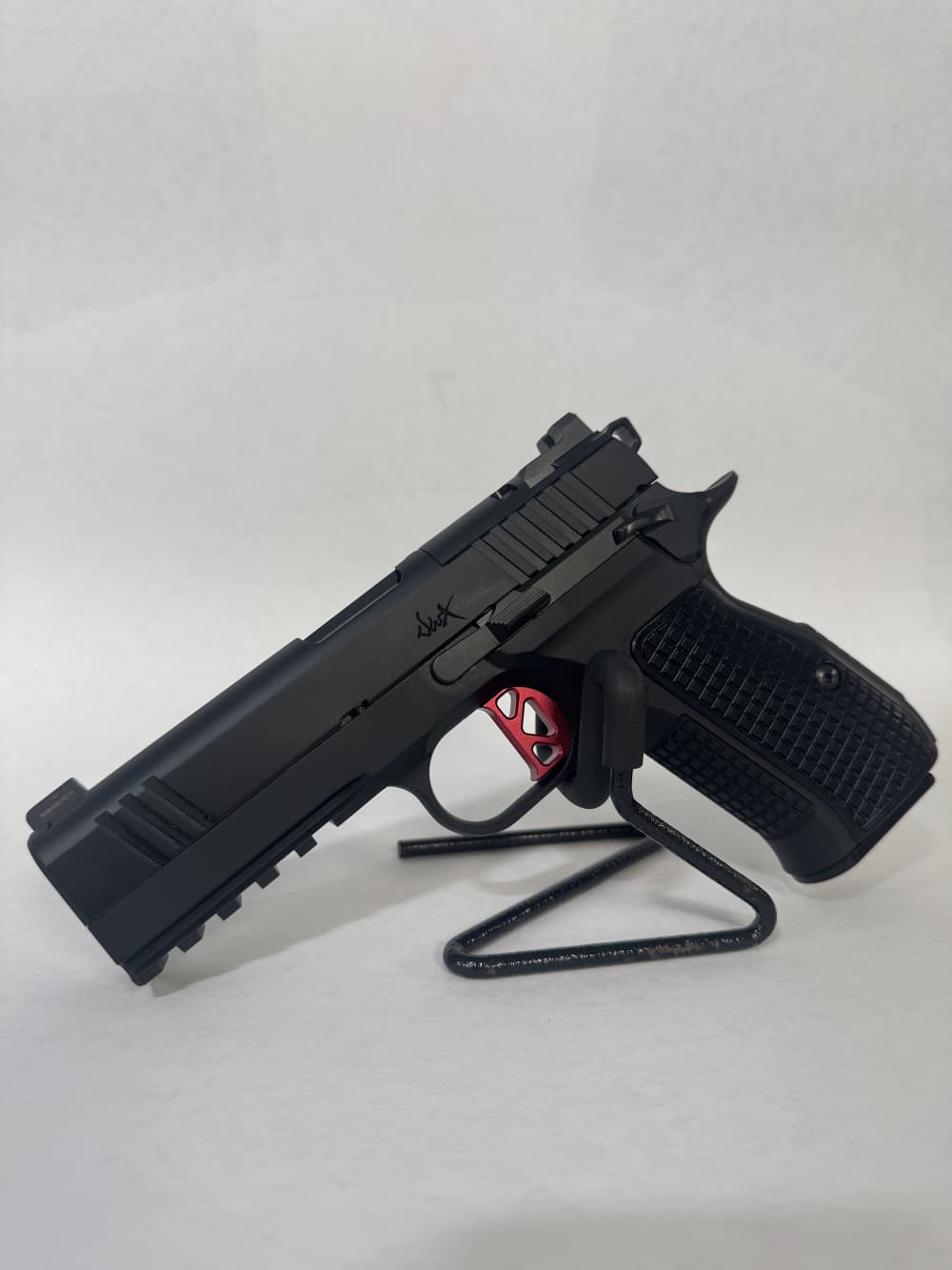 Dan Wesson DWX Compact 9mm 4" Barrel Factory New Penny Auction No Reserve-img-0