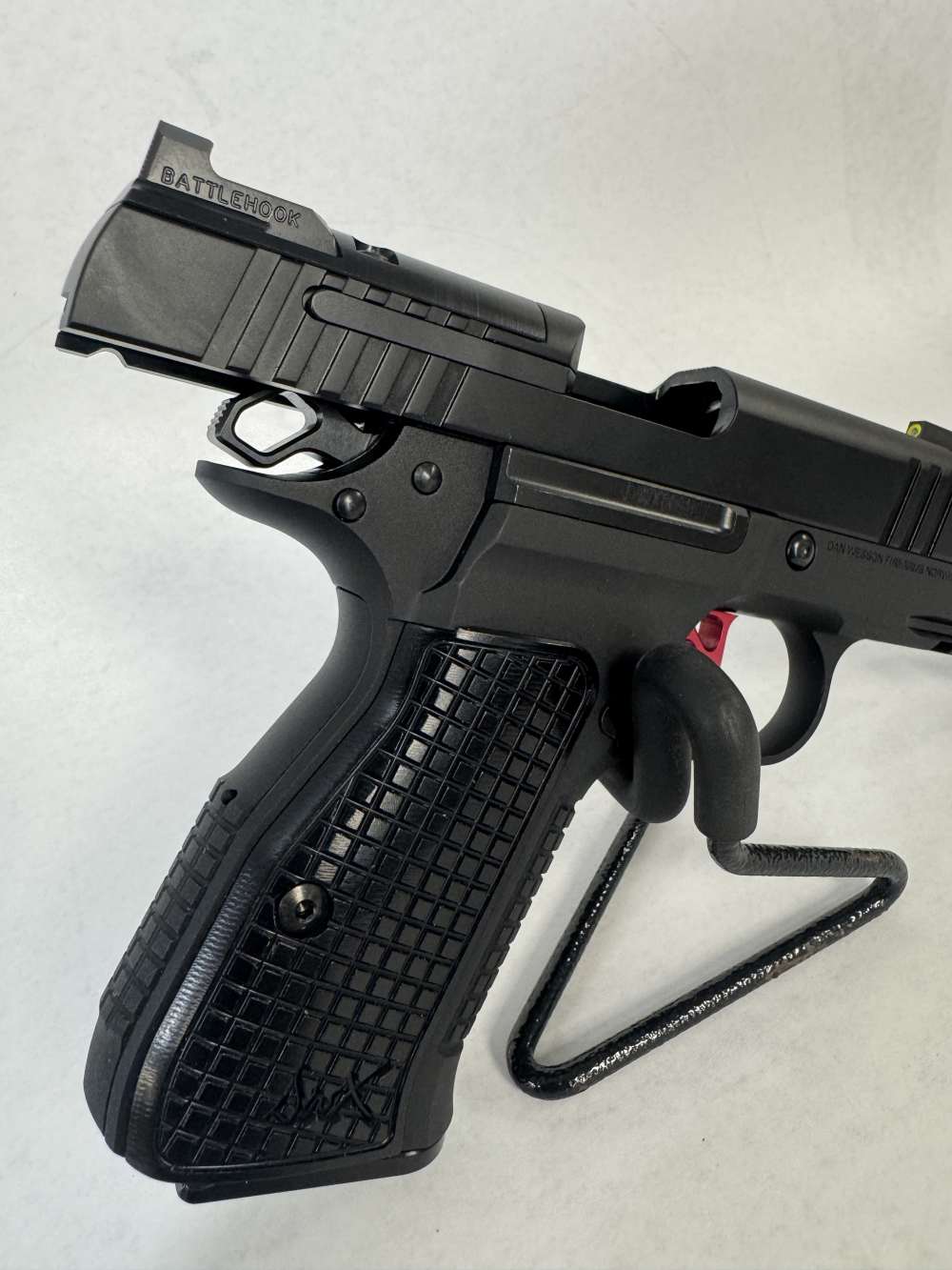 Dan Wesson DWX Compact 9mm 4" Barrel Factory New Penny Auction No Reserve-img-3