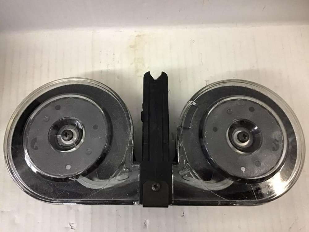 Beta C-MAG M16/M4 Magazine System with Pouch and User Manual (NEW)-img-1