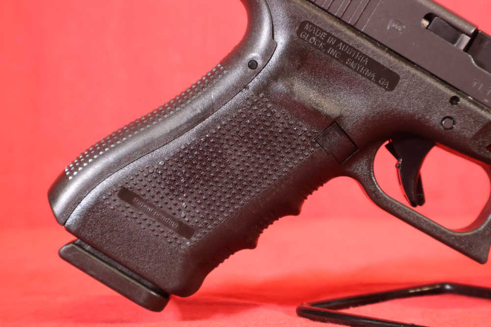 Glock 22 Gen 4 40 S&W OEM Tritium Frying Pan -img-6
