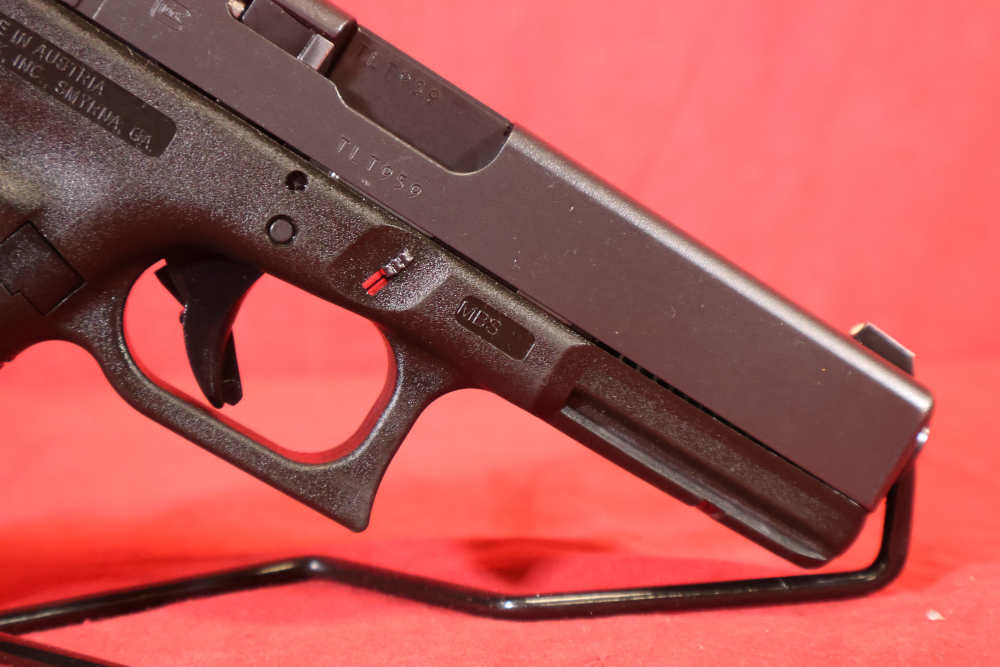 Glock 22 Gen 4 40 S&W OEM Tritium Frying Pan -img-8