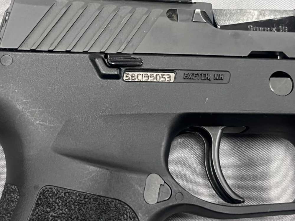 Sig P320 4.7" 9mm - 3mags - Two Grip Modules - Romeo1 - Supp Sights - NR! -img-3