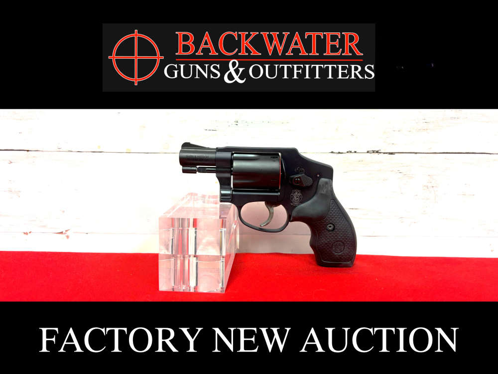 Factory New S&W Model 442-2 Airweight 38 Special Black Revolver No Reserve!-img-0