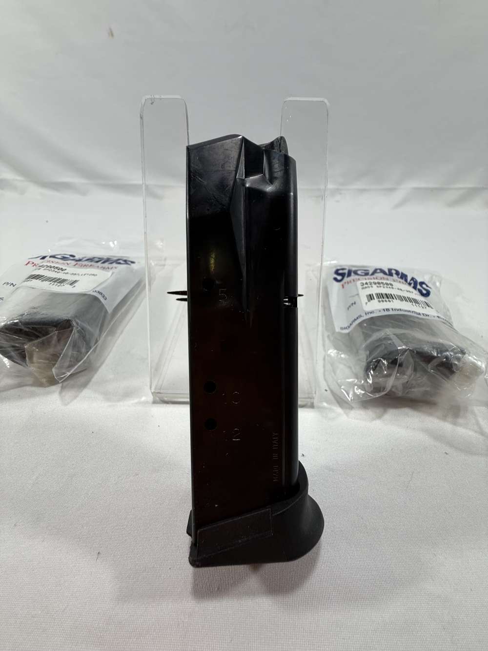 SIG Pro Pistol Magazines Chambered for .40/.357 Caliber with a 12-Round Cap-img-4