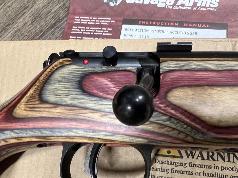 Savage Mark II  BRJ V 22 LR BOLT ACTION RIFLE -img-4