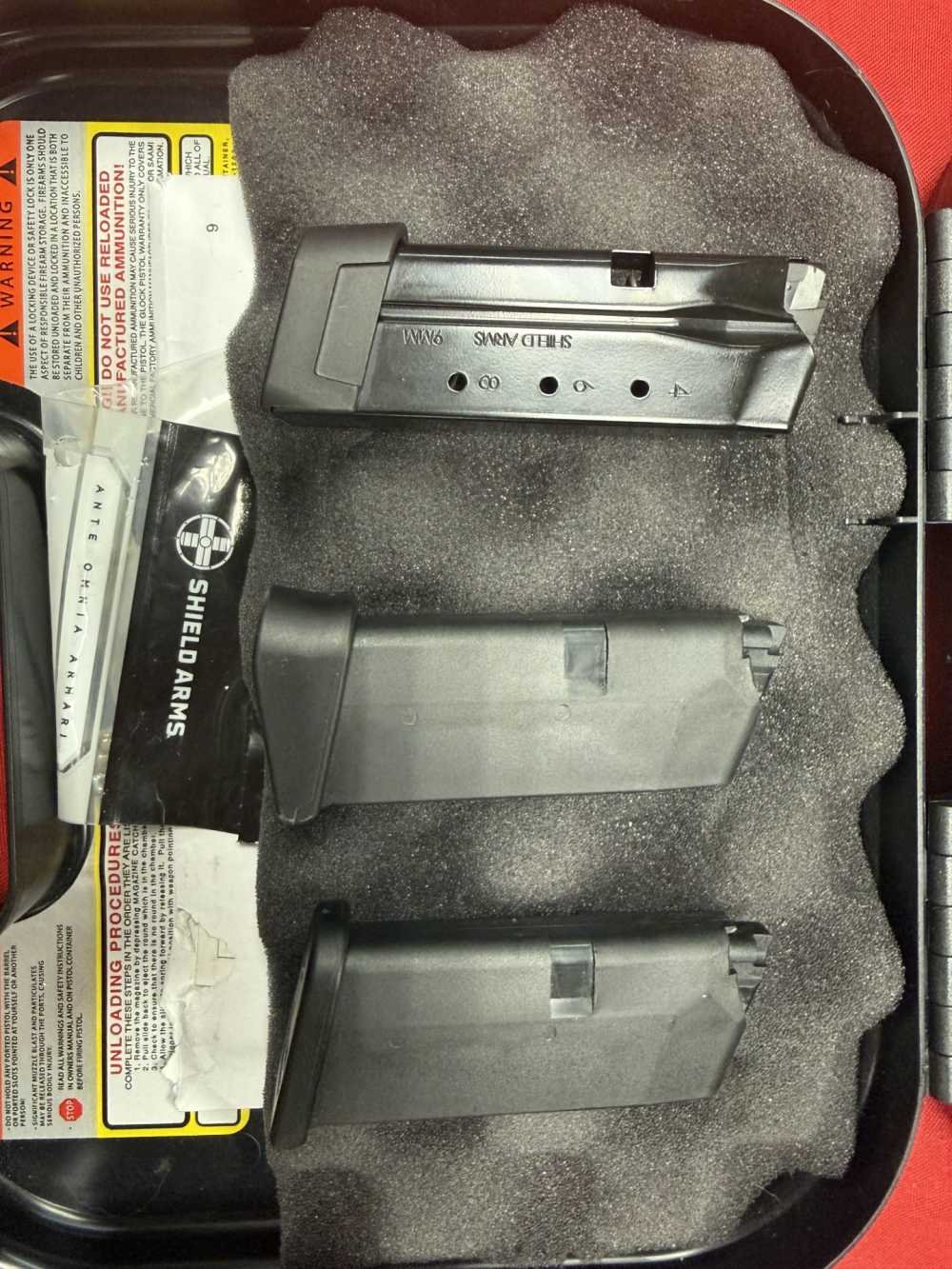 Glock 43, 3 Magazines-img-4