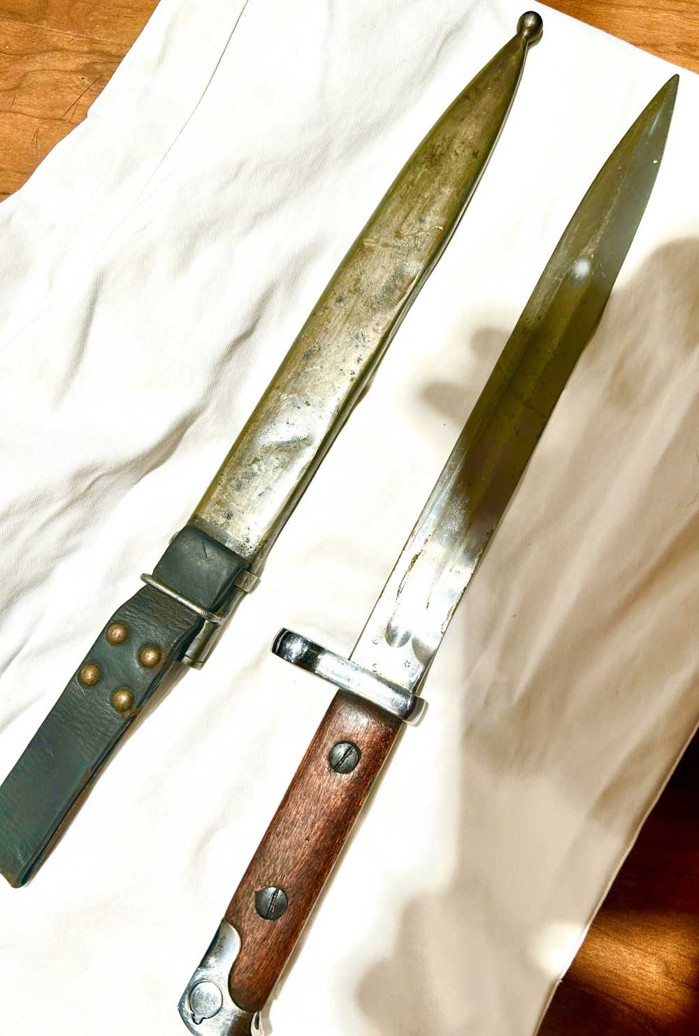 Svt40 rifle bayonet in good conditions -img-3