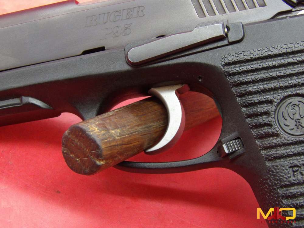 Ruger P95 9mm Very Good Condition Penny Start!-img-8