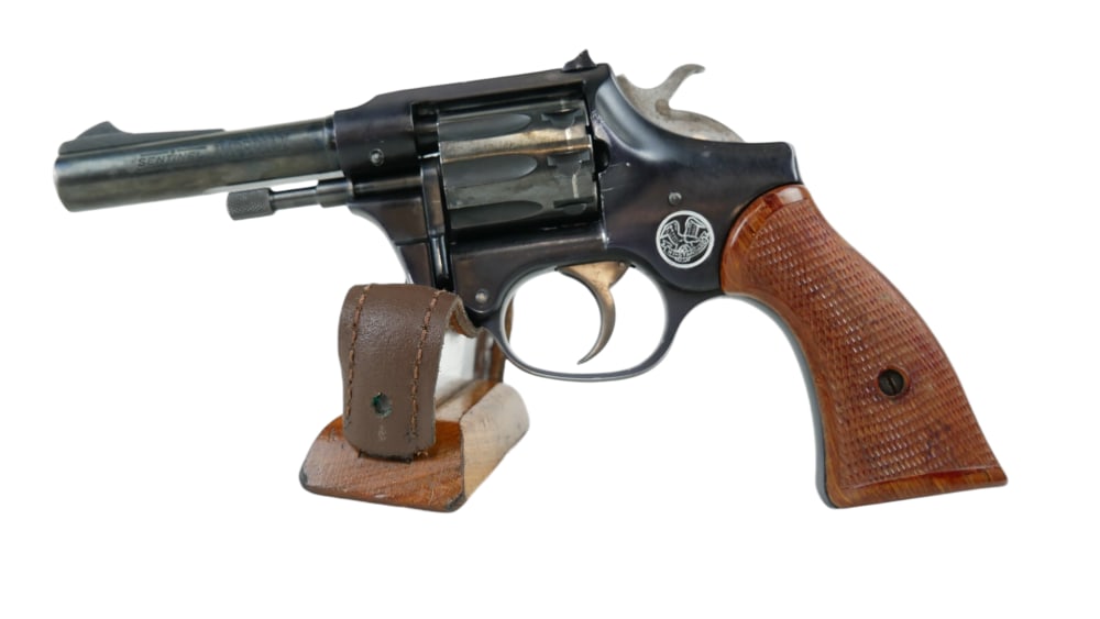 USED High Standard R-101 & R-104 .22 LR Revolvers Lot of two (2)-img-13