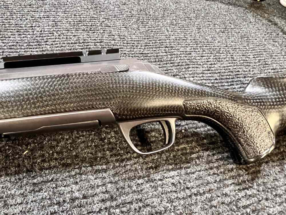 Browning X-Bolt 6.5 PRC Carbon and Tungsten Threaded 24" -img-29