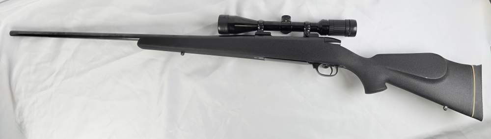 Weatherby Mark V .300 WM Rifle w/ Bausch & Lomb Scope-img-1