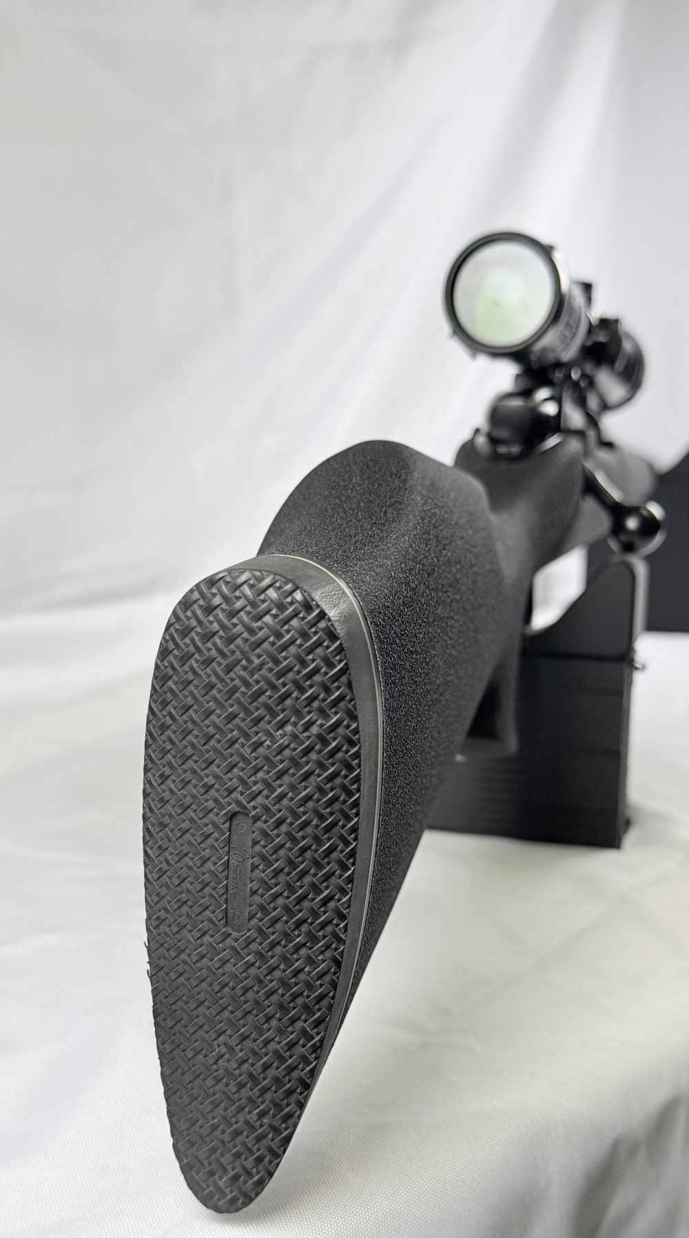 Weatherby Mark V .300 WM Rifle w/ Bausch & Lomb Scope-img-19