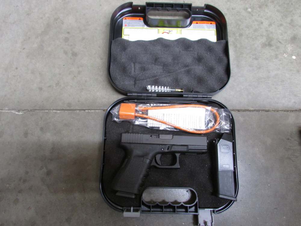 GLOCK 23 GEN 3 40 S&W-img-0