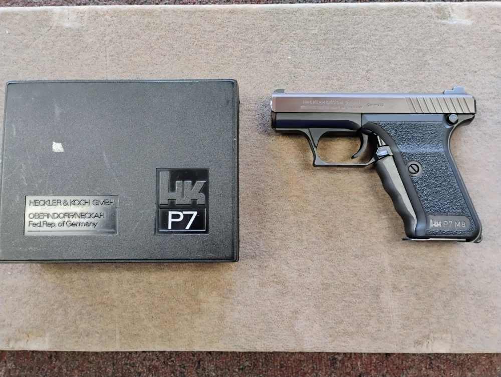 Heckler & Koch P7M8-img-1