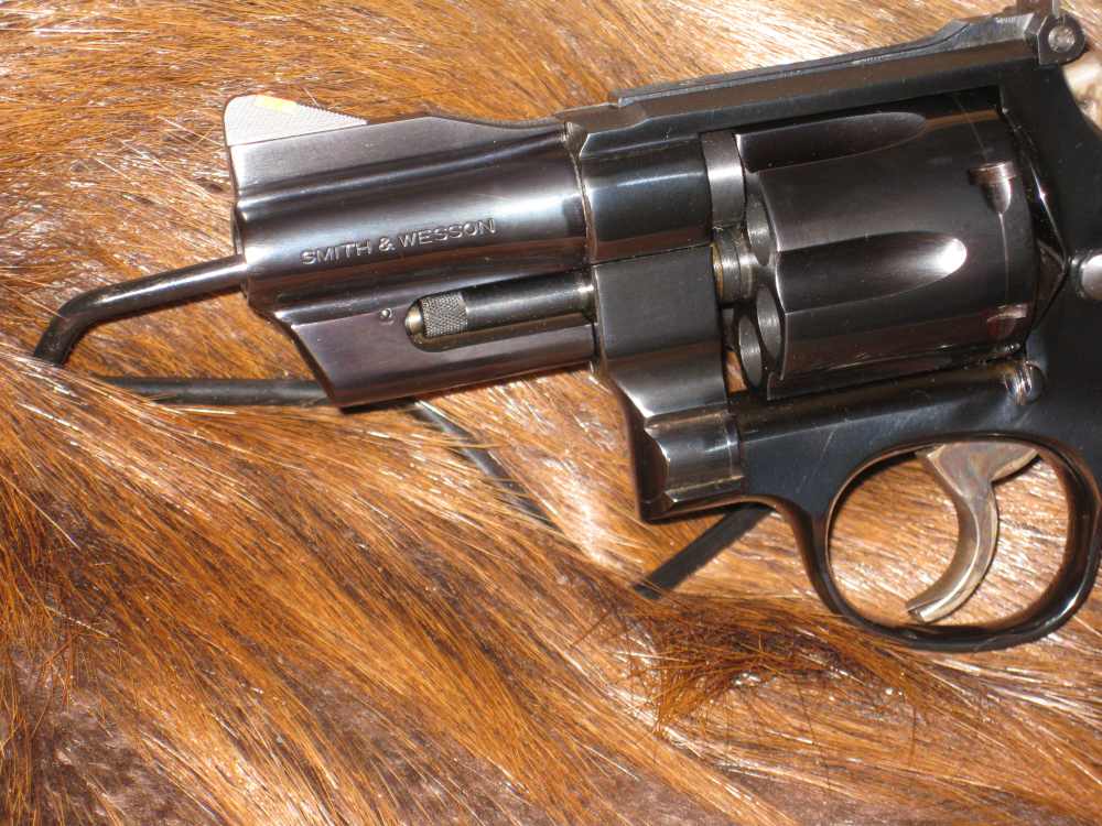 S & W model 24-3 .44 Spec. 3" barrel target grips !!-img-4