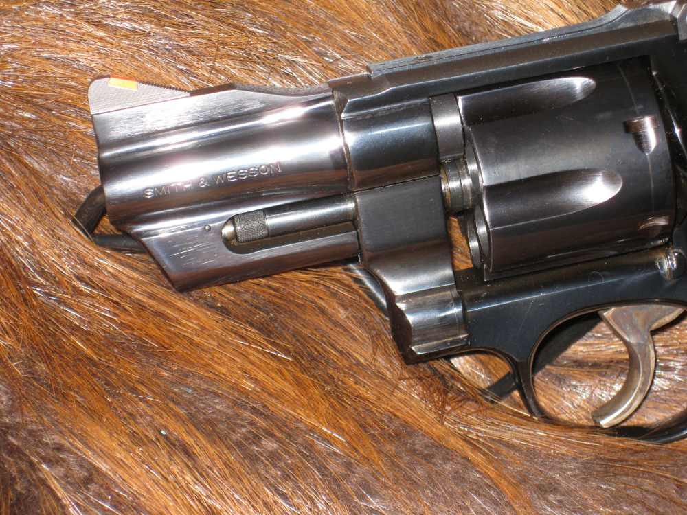 S & W model 24-3 .44 Spec. 3" barrel target grips !!-img-9