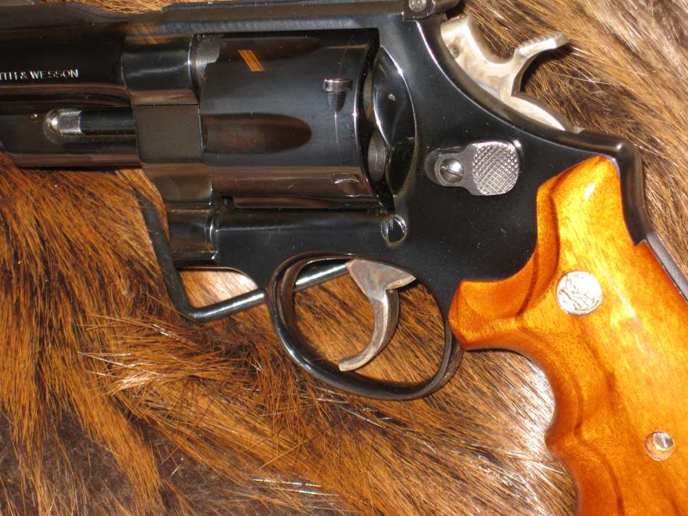 S & W model 24-3 .44 Spec. 3" barrel target grips !!-img-6