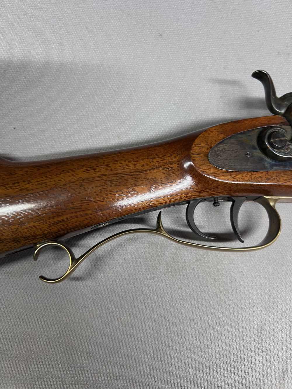 Thompson Center 45 caliber flintlock -img-4