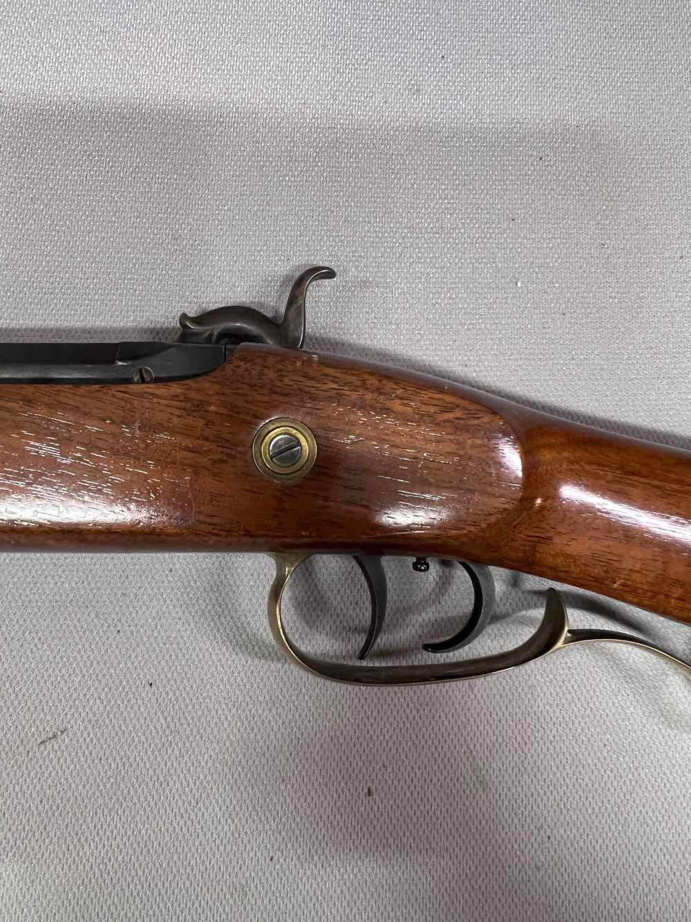Thompson Center 45 caliber flintlock -img-29
