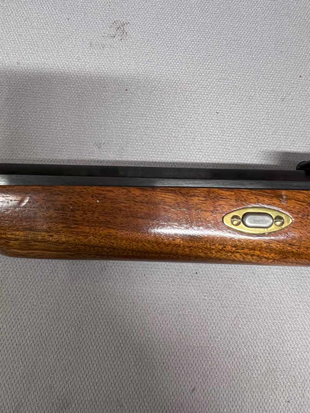 Thompson Center 45 caliber flintlock -img-32