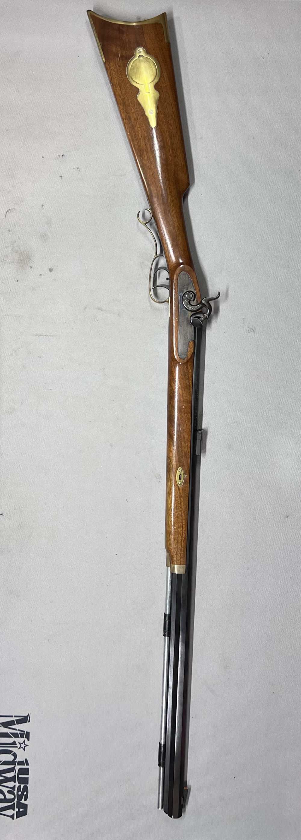 Thompson Center 45 caliber flintlock -img-0