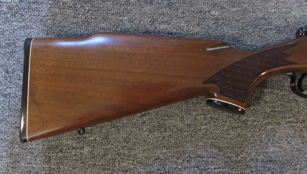 Remington 700 BDL rifle in 270 Winchester-img-13