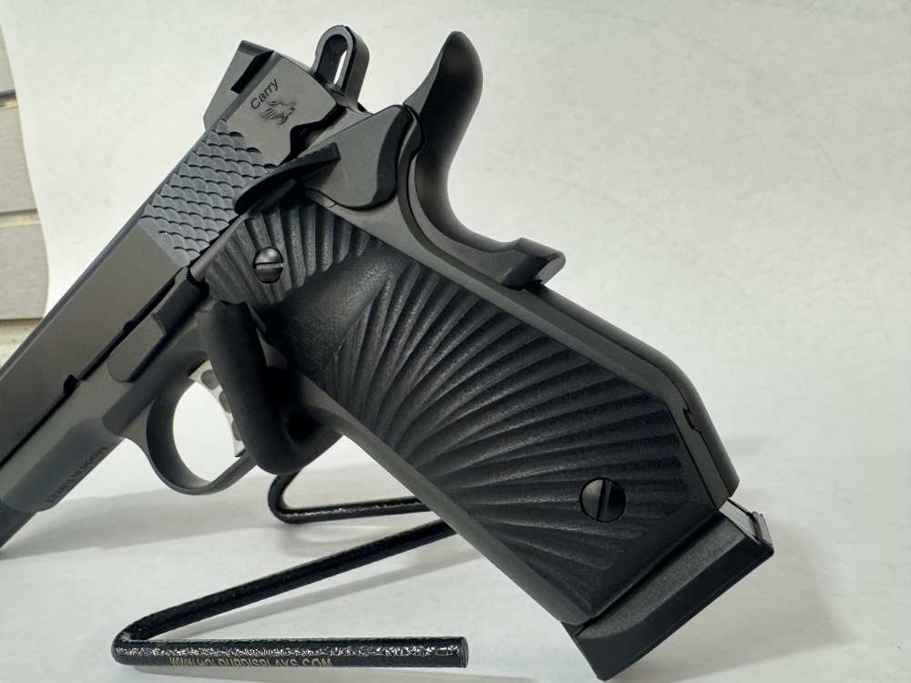Tisas 1911 Carry B9BA Stingray Commander 9mm. Penny Auction No Reserve-img-6