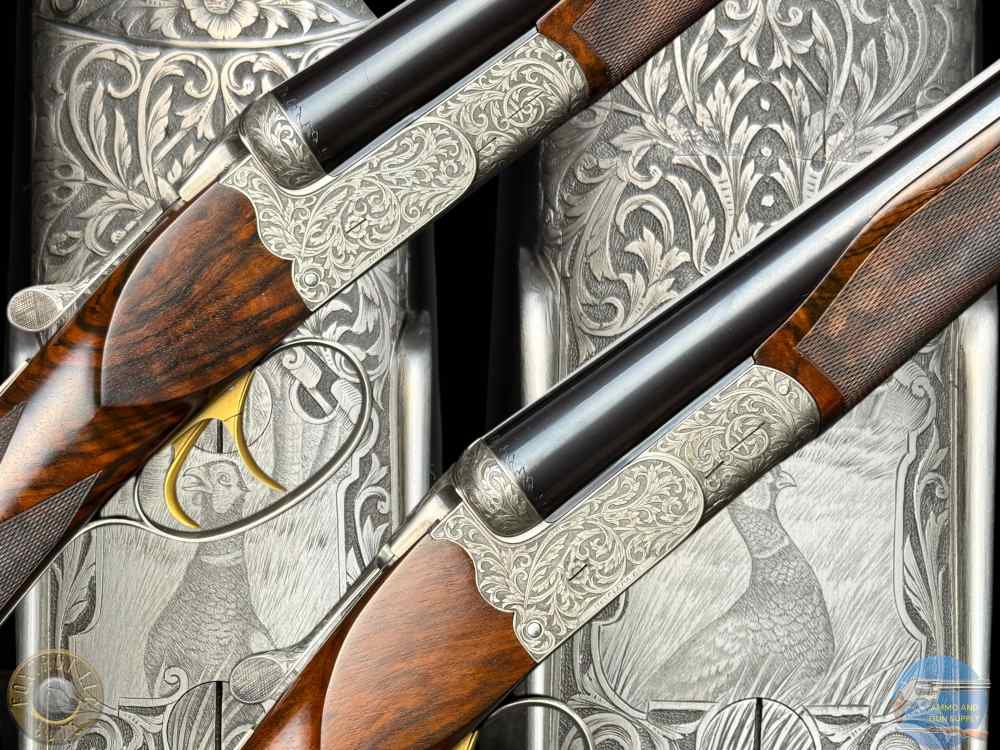 EXHIBITION PAIR - TOMASONI ENGRAVED - PERUGINI & VISINI 20 GA 3" - 30" BBLS-img-0