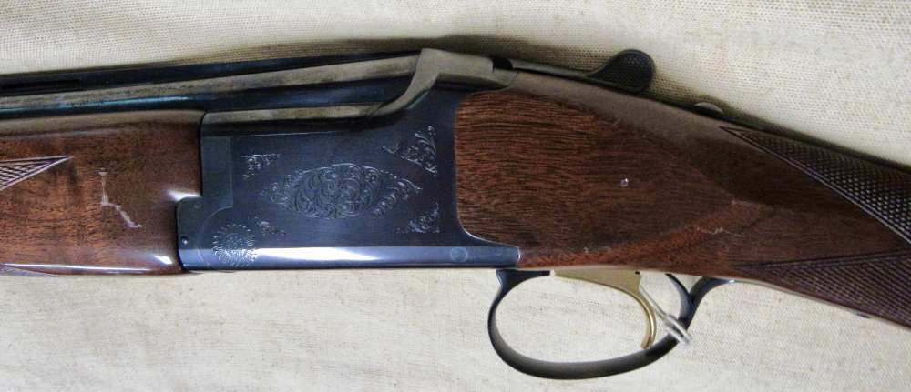 Browning Citori Over Under 12 Gauge Shotgun 24" 1985 .01 NO RESERVE-img-7