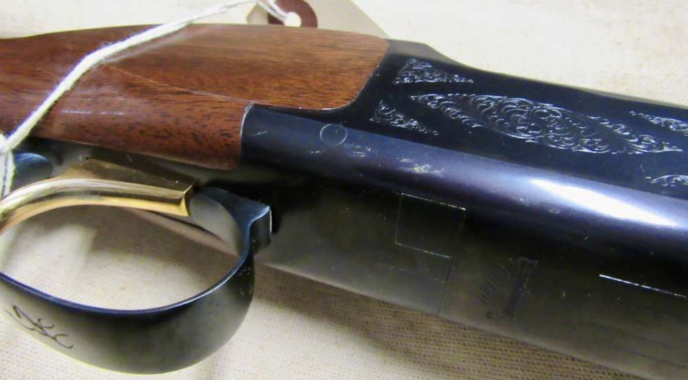 Browning Citori Over Under 12 Gauge Shotgun 24" 1985 .01 NO RESERVE-img-11