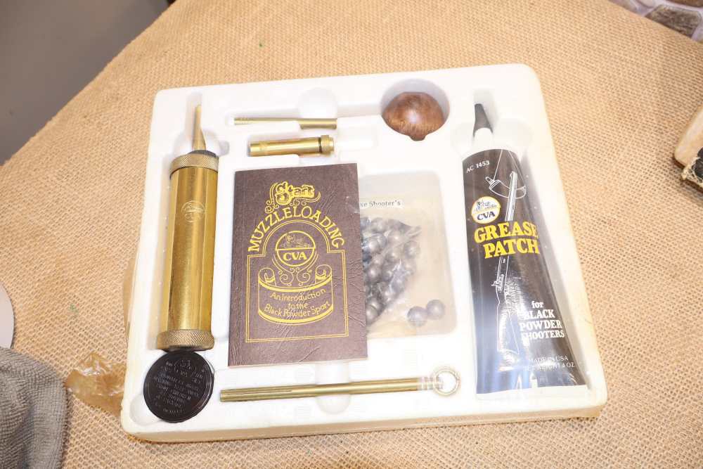 CVA Kentucky Rifle Kit 45 Caliber & Deluxe Shooters Kit 50 Cal. -img-1