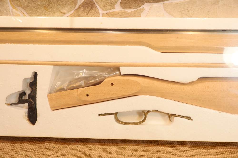 CVA Kentucky Rifle Kit 45 Caliber & Deluxe Shooters Kit 50 Cal. -img-5