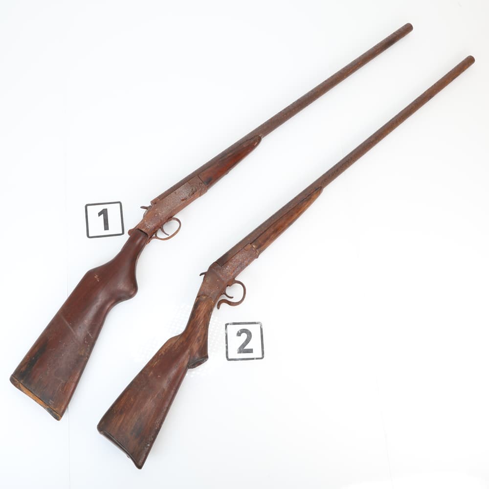 Lot of Two Unknown Single Shot 12 Gauges, C&R Ok, Project Guns!-img-0