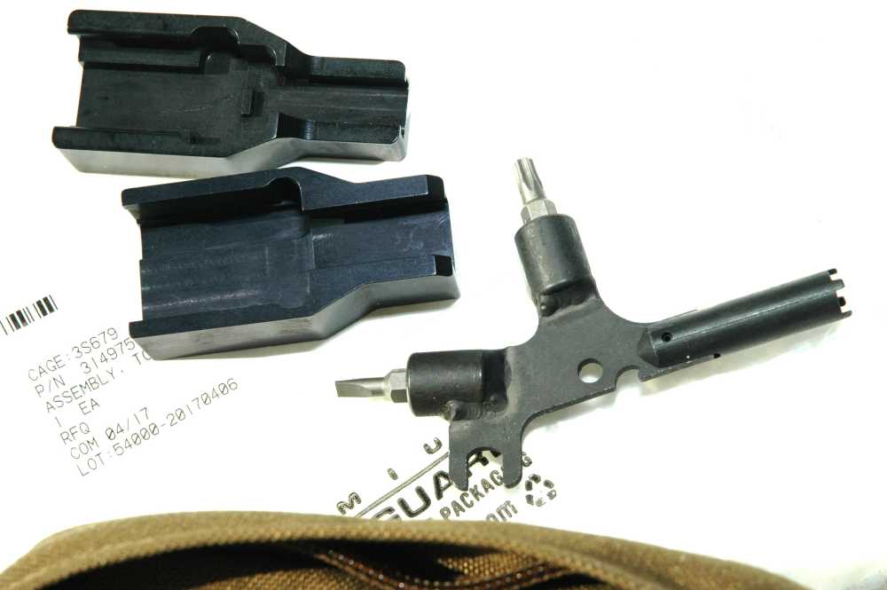 FN SCAR 16 17 Operators Tool KIt F149750010 Eagle Industries Pouch Torque W-img-7