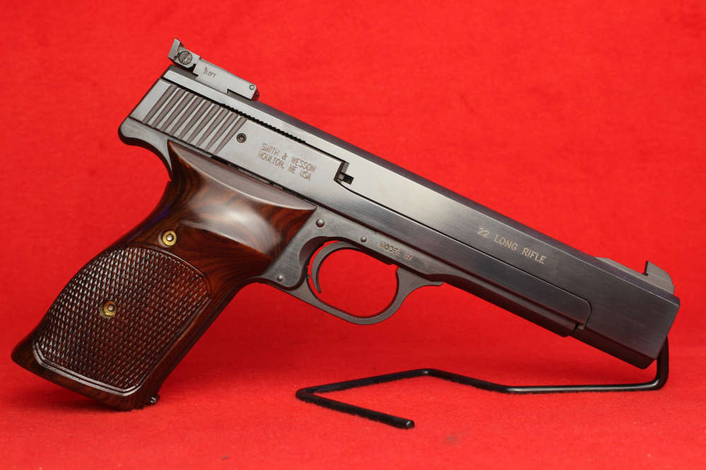 Smith & Wesson Model 41 .22LR 5.5" 10+1-img-0