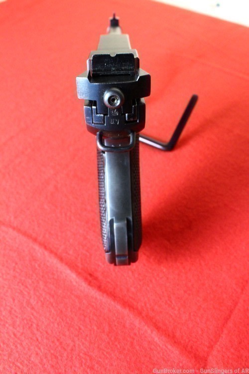Husqvarna  Vapenfabrick Model 40 9mm-img-2