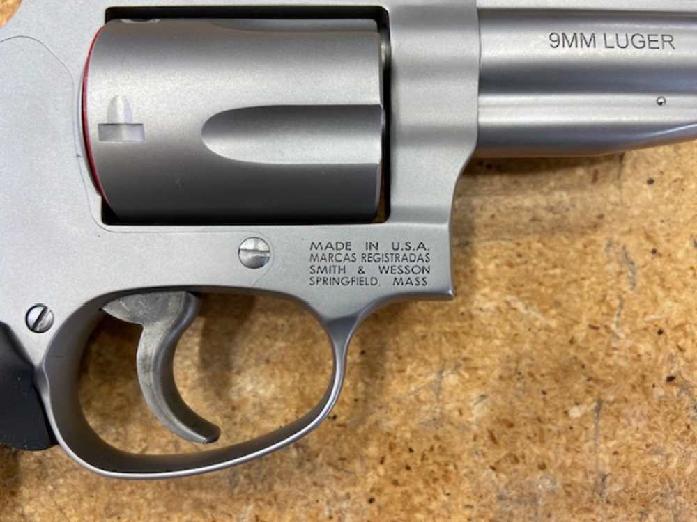 Smith & Wesson 940-3, 9mm NIB!-img-10
