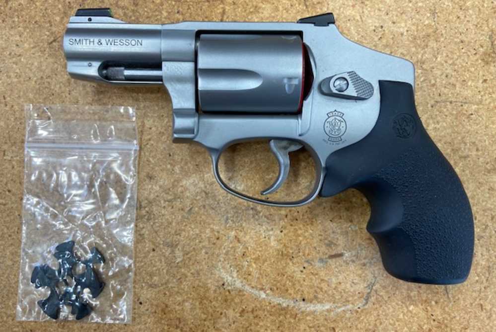 Smith & Wesson 940-3, 9mm NIB!-img-0