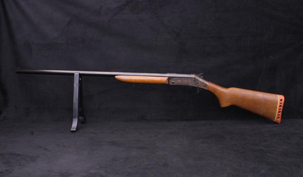 Harrington & Richardson Topper Mod 158 12 GA 28" Walnut Blued Case Hardened-img-1