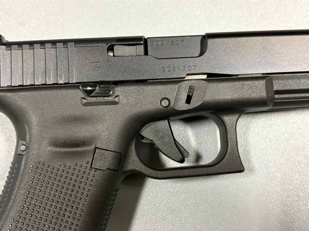 Glock 34 Gen5 MOS 9mm 5.31" Barrel 17+1 *Glock Performance Trigger* Used-img-15