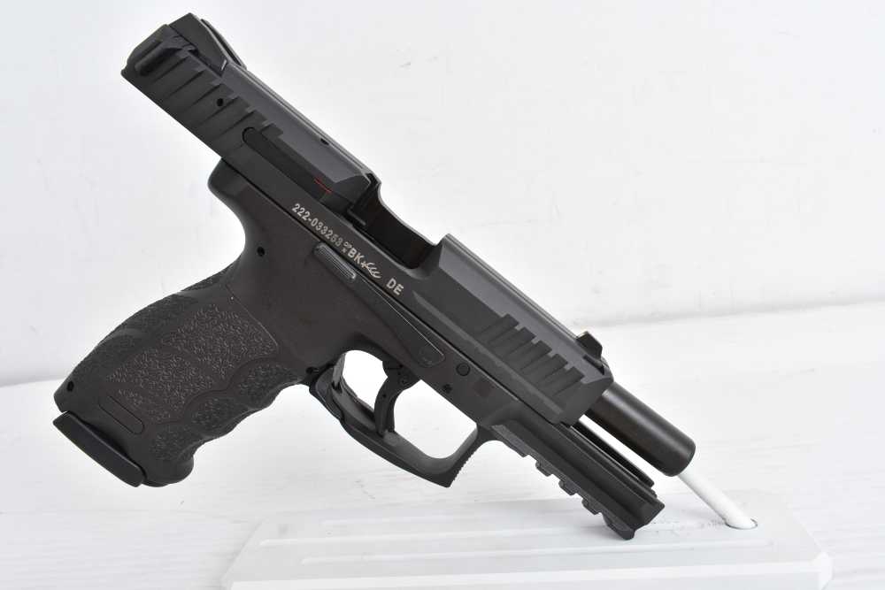 HK VP40 .40 S&W – 4" Barrel – Like New – 2 Mags – Factory Case-img-9