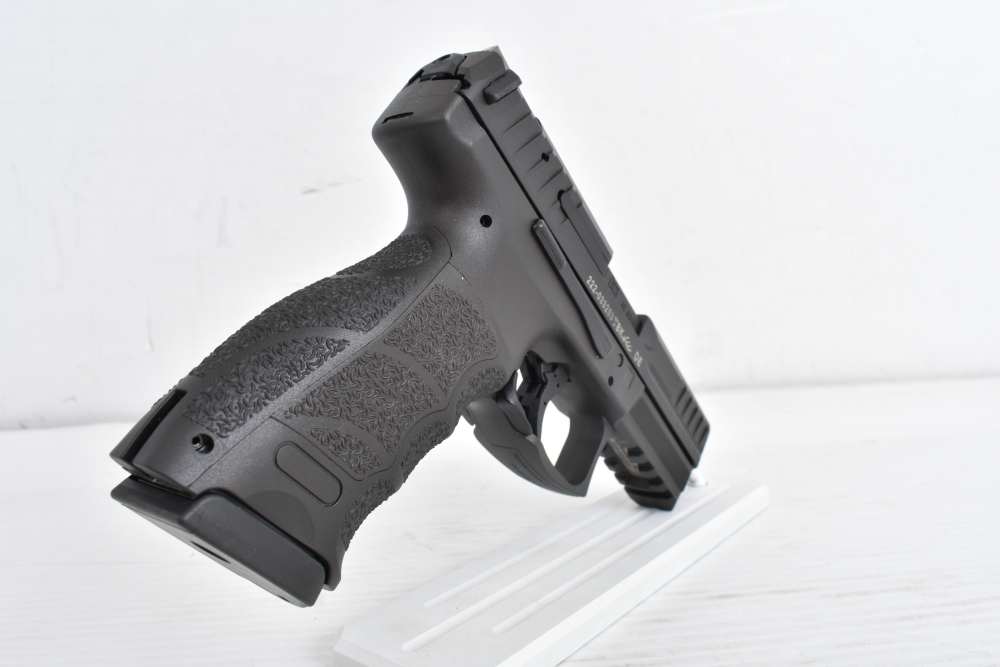 HK VP40 .40 S&W – 4" Barrel – Like New – 2 Mags – Factory Case-img-8