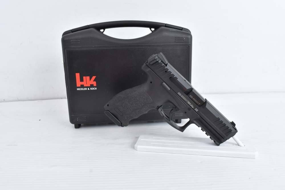 HK VP40 .40 S&W – 4" Barrel – Like New – 2 Mags – Factory Case-img-0