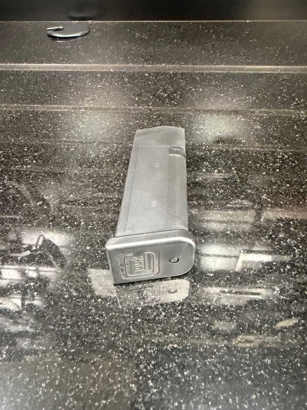 Glock 19 10rd Magazine -img-2