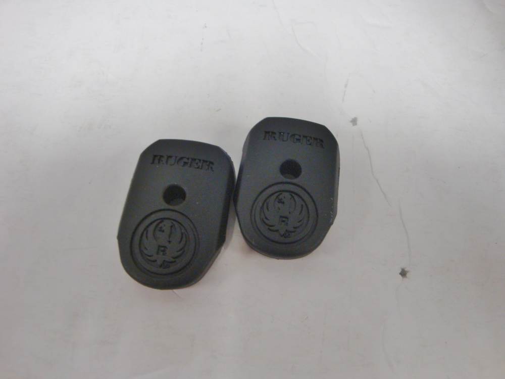 Ruger Model SR22P Semi-Auto .22LR Pistol Plum Slide LIKE NEW!-img-17