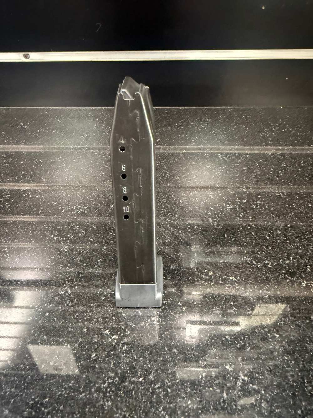 Heckler & Koch P30 .40S&W 10rd Mag-img-1