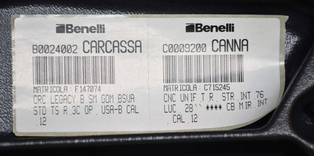 Benelli LEGACY 12Ga 28" Beautiful Walnut Stock w Case & Chokes ++-img-5